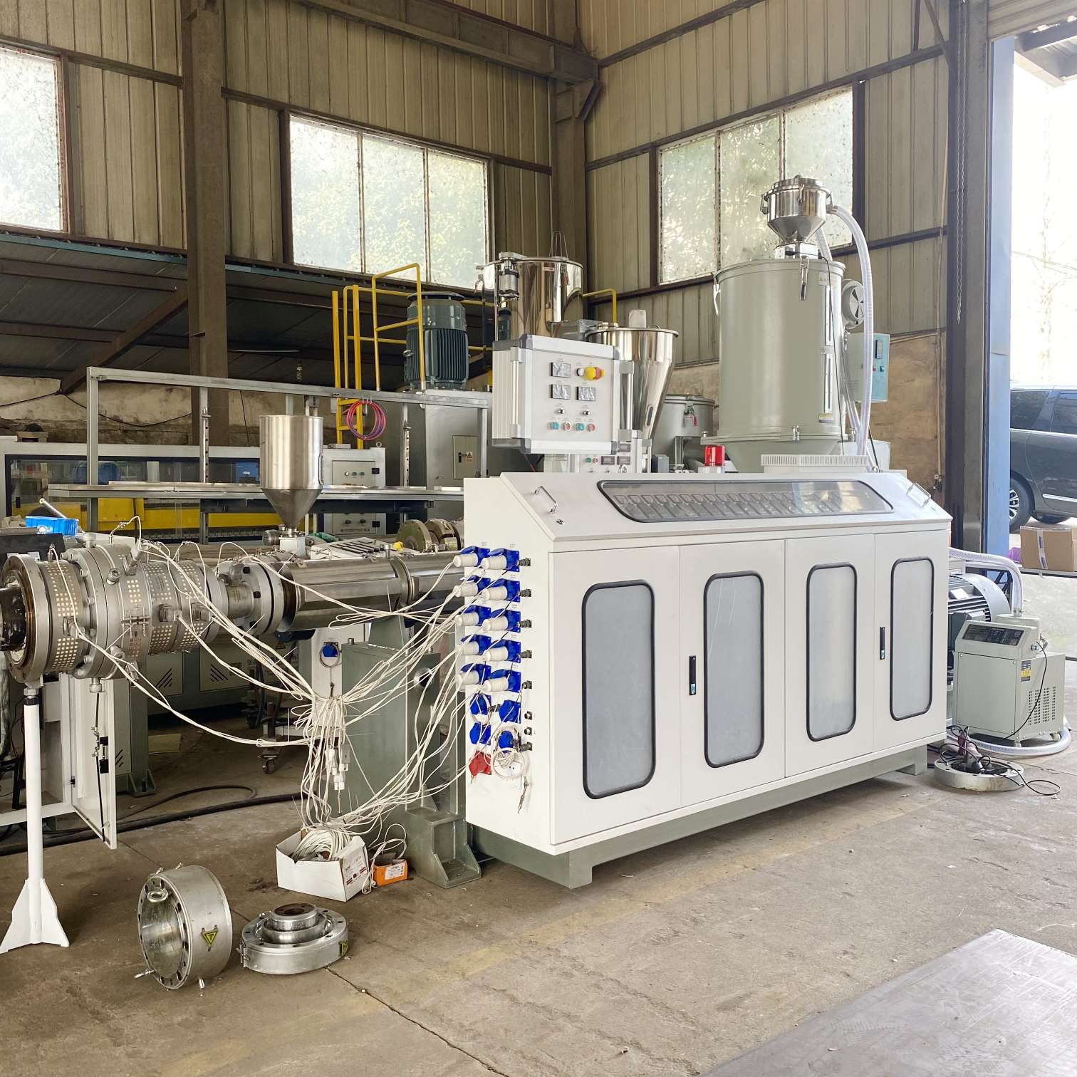 HDPE/PPR/PPH Pipe Extrusion Machine main extruder 