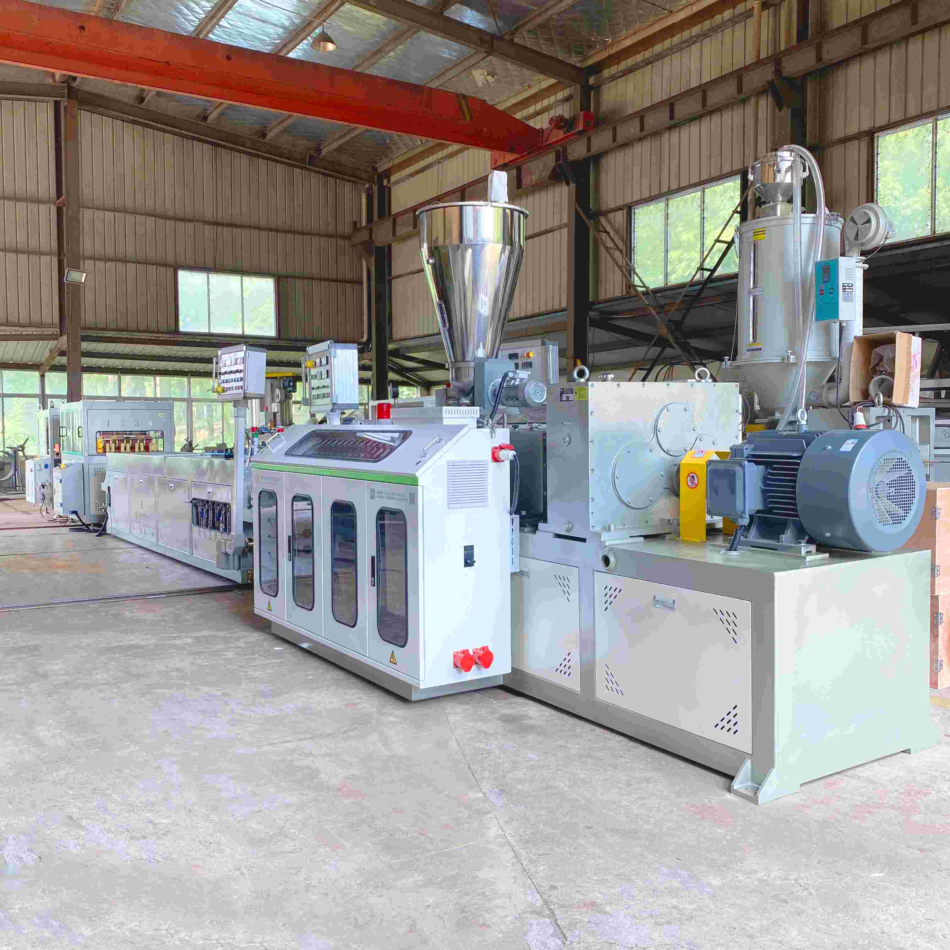 PVC threading pipe extrusion line