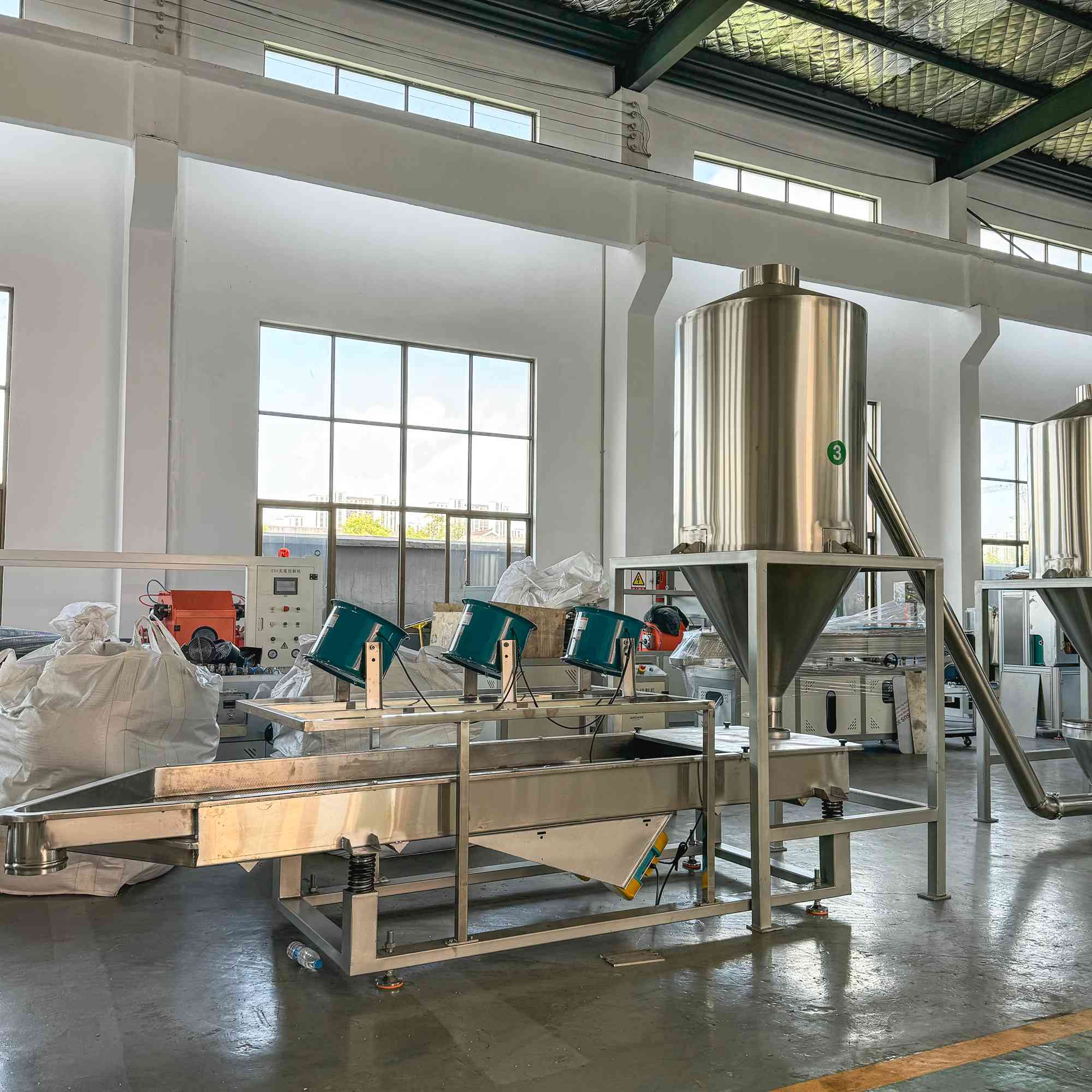 PVC Plastic Pellet Granulation Extrusion Granulators Production Line Vibration screening machine supplier